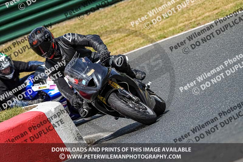 enduro digital images;event digital images;eventdigitalimages;mallory park;mallory park photographs;mallory park trackday;mallory park trackday photographs;no limits trackdays;peter wileman photography;racing digital images;trackday digital images;trackday photos